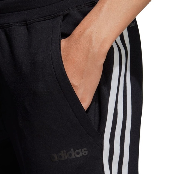 Adidas Women’s Design To Move Pants- Size M&L - Picture 7 of 9